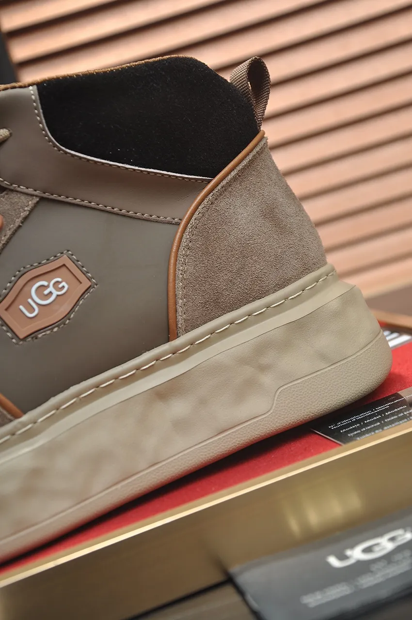 Men's shoes 💰640💶 [UGG] (full wool lining) top-end high-quality fur-in-one warm snow boots from Australia's warm luxury brand men's shoes, UGG-5877 official website synchronized, made of imported cowhide, carefully sewn...Imported rubber foam outsole (comfortable, soft, wear-resistant) The quality is really great...Exquisite workmanship, you can't put it down at first sight, available in sizes 39-44